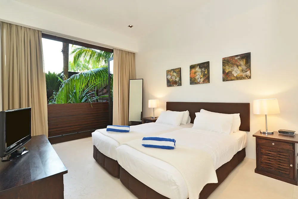 61 Murphy Street - Luxury Holiday Home Port Douglas